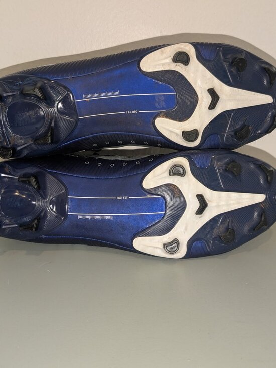 Nike Mercurial Vapor 13 Academy MDS FG Soccer Cleats Men Size 10.5 - CJ1292-401 main image 4